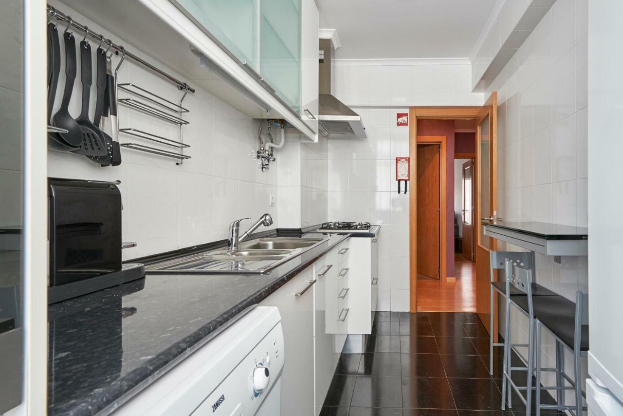 In Bed With Lisbon 4E Apartment Amadora Exterior photo